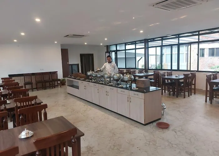 Gallery Park Hotel 3*